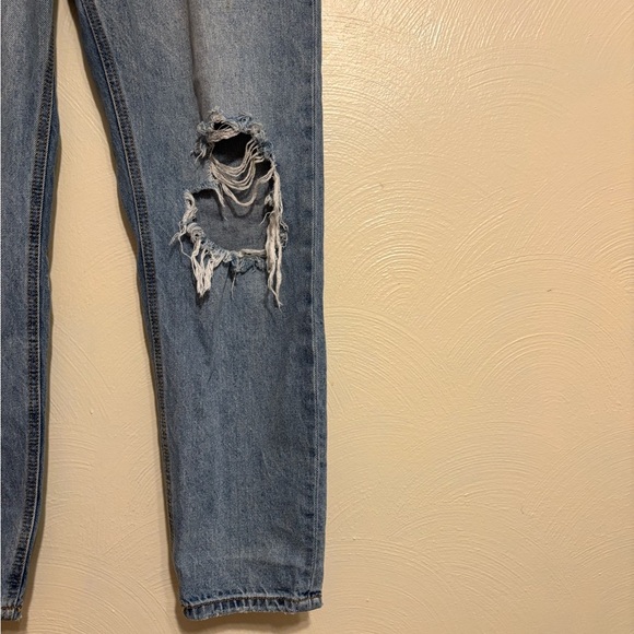 Sneak Peek Vintage Light Blue Denim - Picture 8 of 10